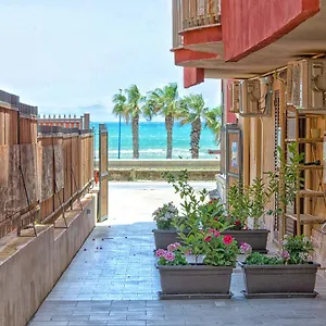 Del Lido Bed & Breakfast